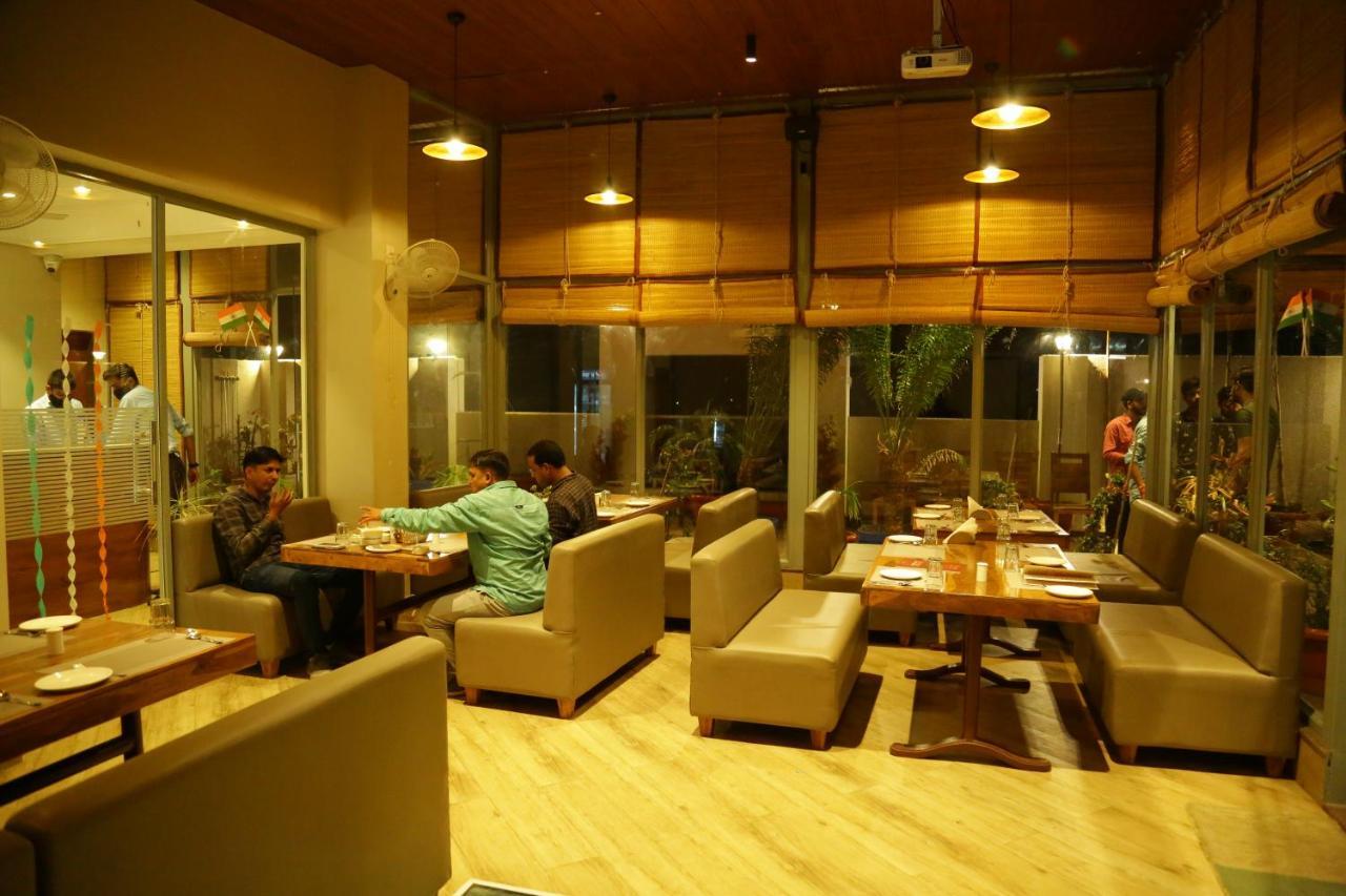 The Jawai Gateway Hotel Sheoganj Exterior photo